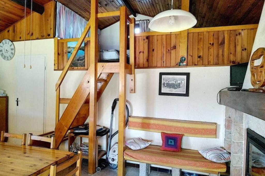 Chalet Typique Au Coeur De La Petite Camargue Βίλα Vauvert Εξωτερικό φωτογραφία